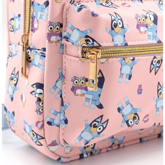 Bluey Kids Mini Pink Backpack With Adjustable Straps and Front Zipper Pocket - Picture 5 of 8